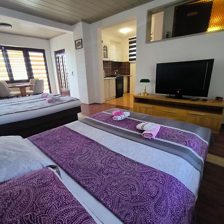 Centar Appartement Sarajevo Buitenkant foto